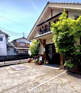 松ちゃんらうめんの店舗外観